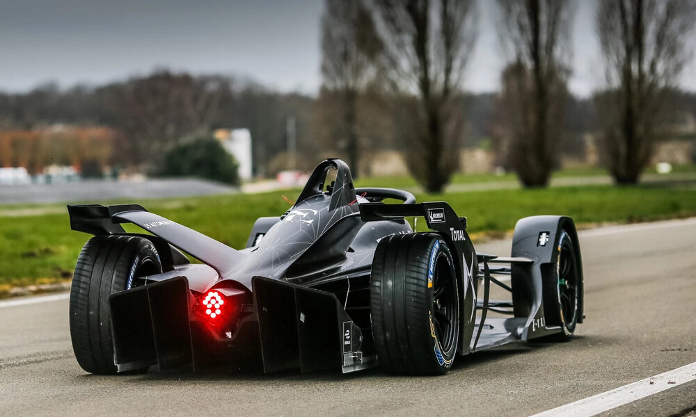 Premiers tours de roue pour DS E-TENSE FE 19
