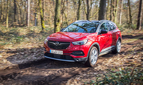 L’Opel Grandland X remporte le prix Off Road