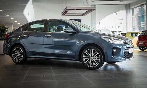 Nouvelle KIA Rio berline chez City Cars