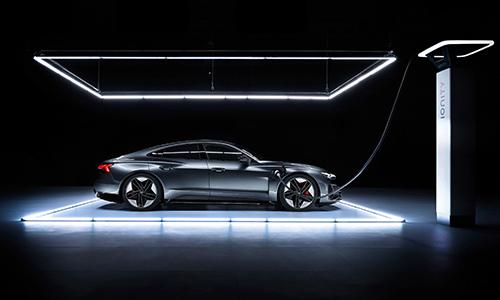 Audi e-tron GT, la riposte 100% électrique de la marque aux anneaux 