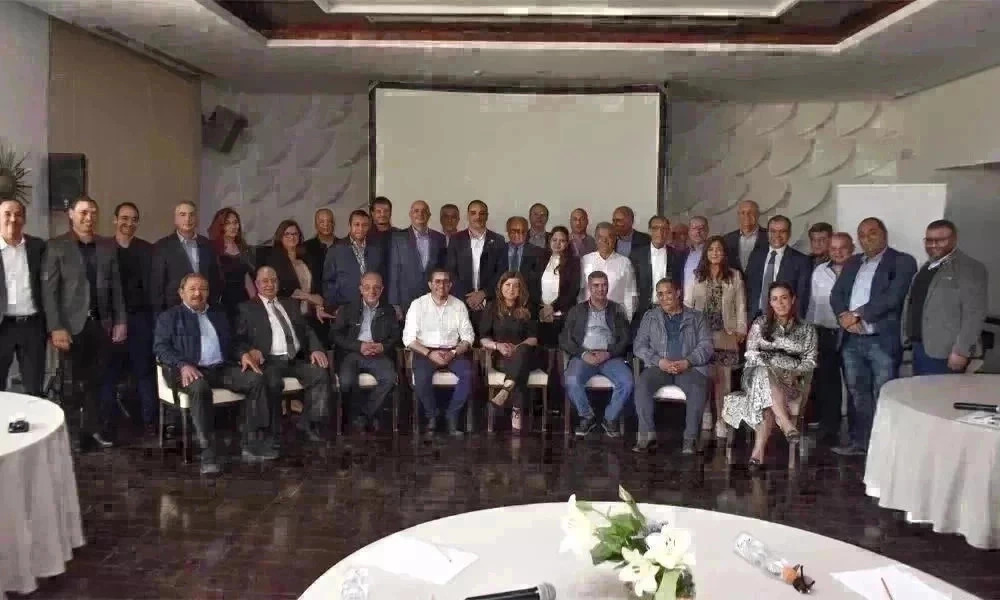 Renouvellement du partenariat entre 