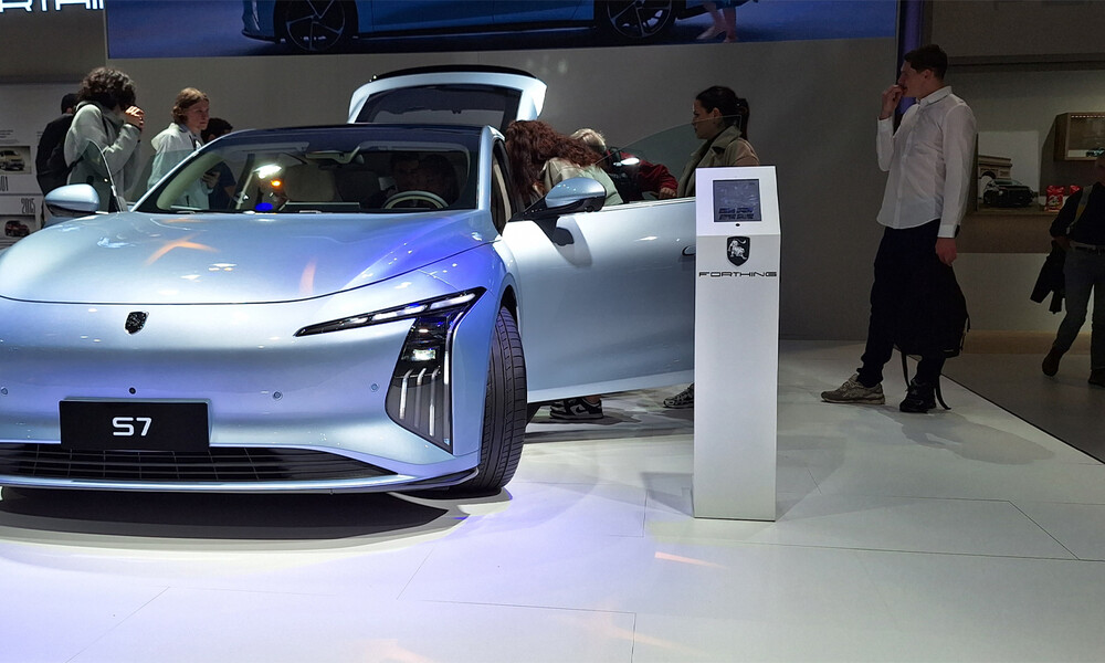 Dongfeng brille au salon de l'auto 