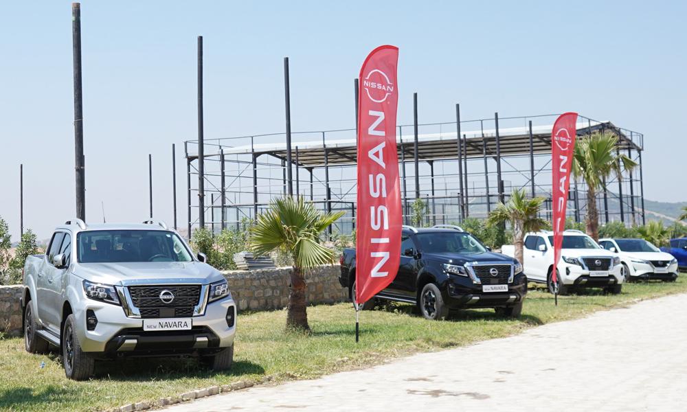 ADEV lance le Nissan Navara BVA, le nouveau pick-up tout-terrain