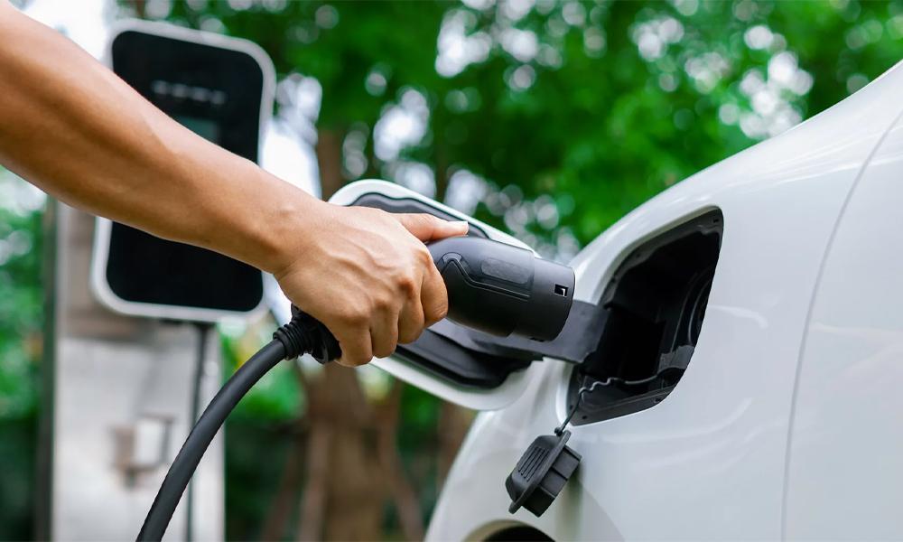 ARP VOTE L'ARTICLE 47 : Feu Vert pour les Hybrides Rechargeables (PHEV) et la Mobilité Verte !